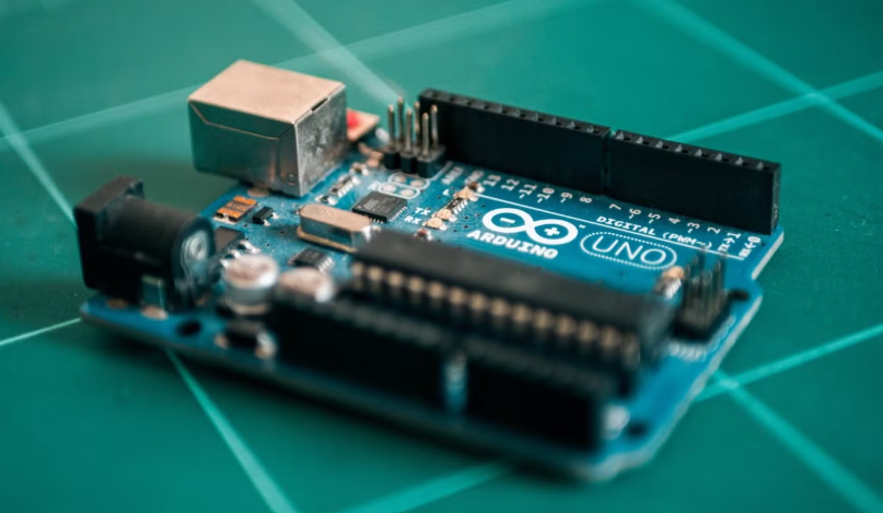 The 9 Best Arduino Simulators to Save You Time and Money