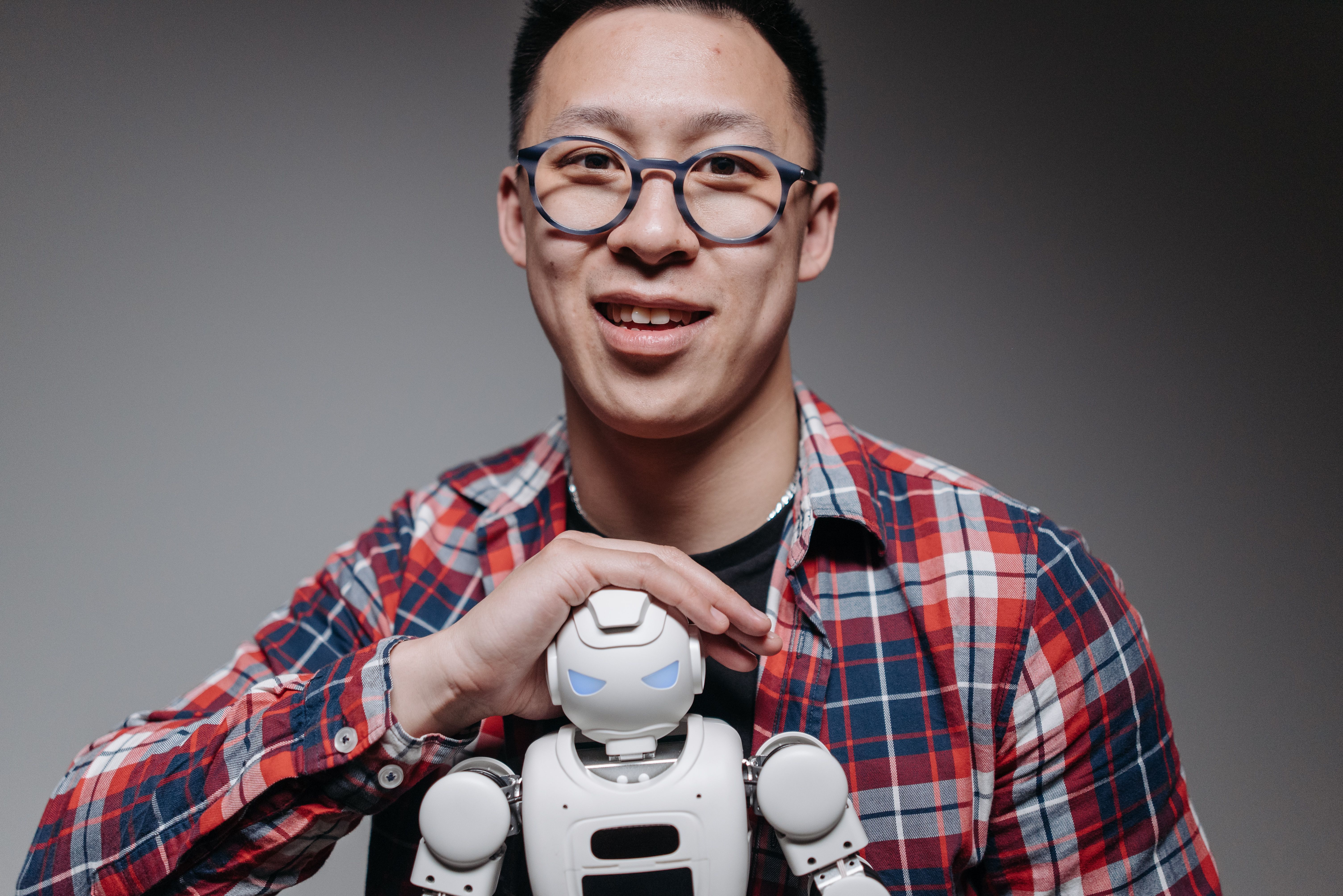 Humanoid Robots: Will Robots Replace Human Workers? image 2